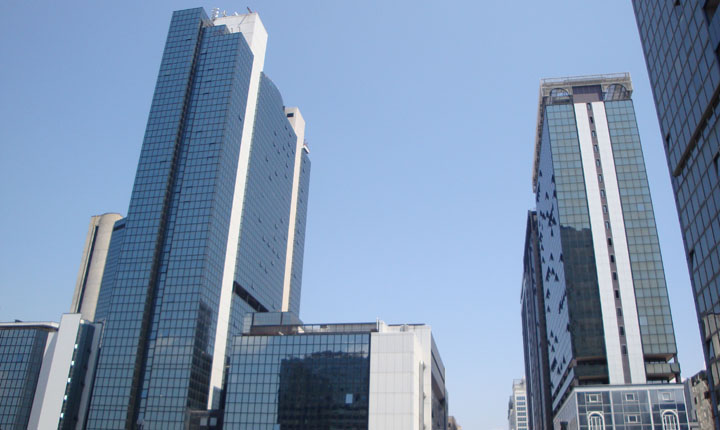Torre Telecom Italia napoli